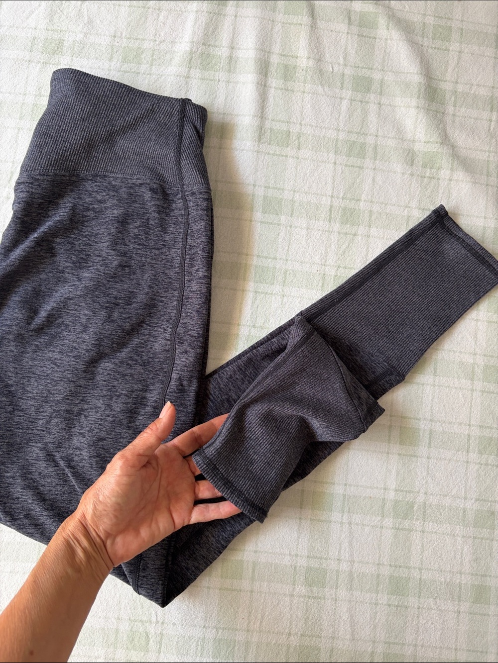 Alo High-Waist Heathered Gray Leggings - Picture 7 of 7